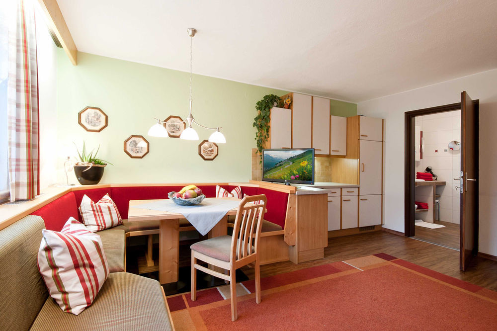 Ferienhaus Sonnenhang Matrei in Osttirol Exterior foto